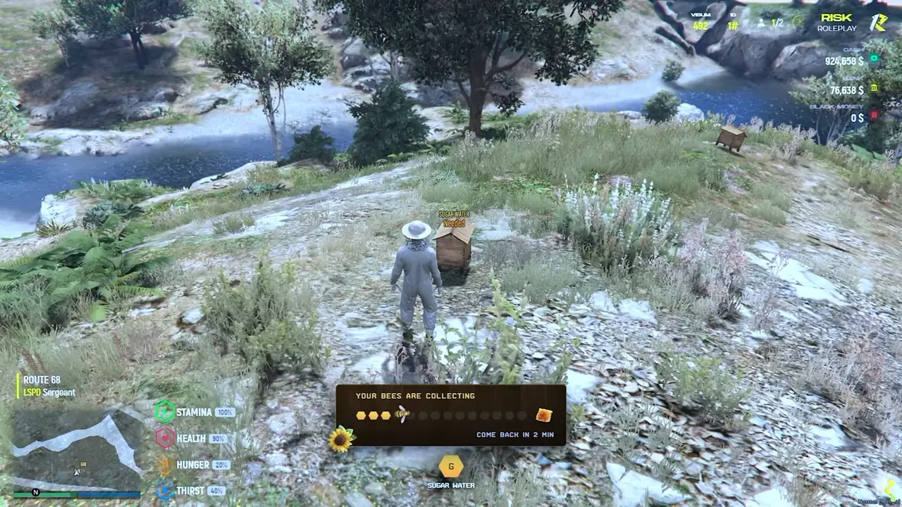 FiveM beekeeping job: bees collecting honey and asking for sugar water